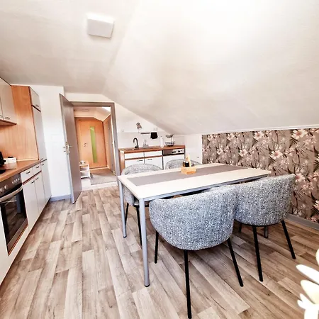 Holle - Land Holidays, Mit Schöner Aussicht Apartment